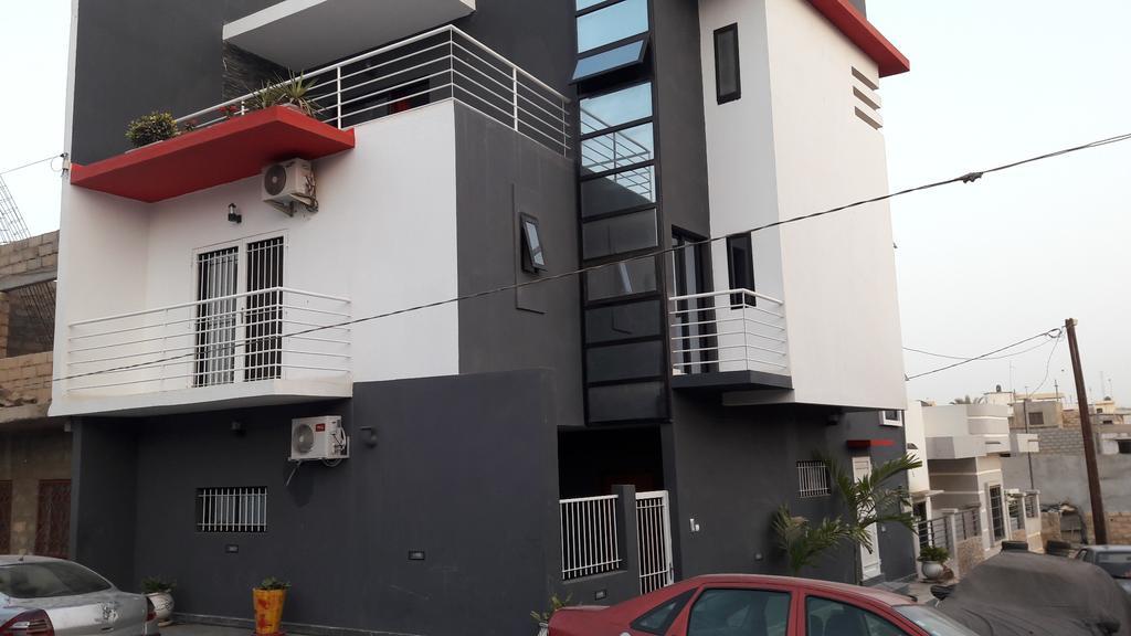 Residence Cheikh Fall Dakar Ngoại thất bức ảnh