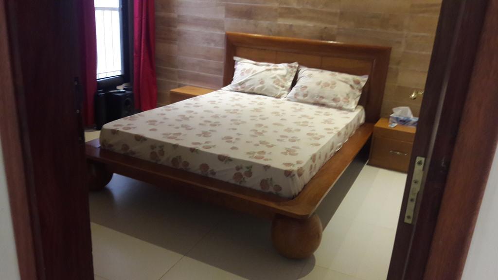 Residence Cheikh Fall Dakar Ngoại thất bức ảnh